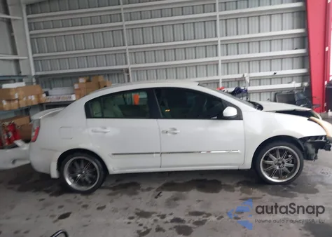 2012 Nissan Sentra 2.0 S z USA, uszkodzony, nr VIN 3N1AB6AP3CL770717